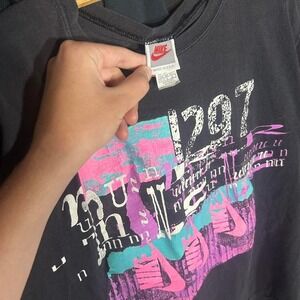 Nike 80s multicolor rare single stitch black cotton t-shirt pink and‎ blue